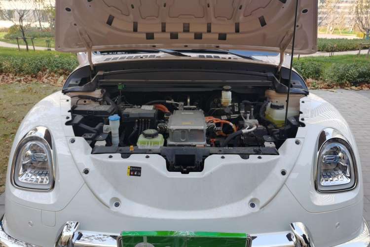 Used ORA Ballet Cat 2022 500 km Swan Lake Edition Engine Bay