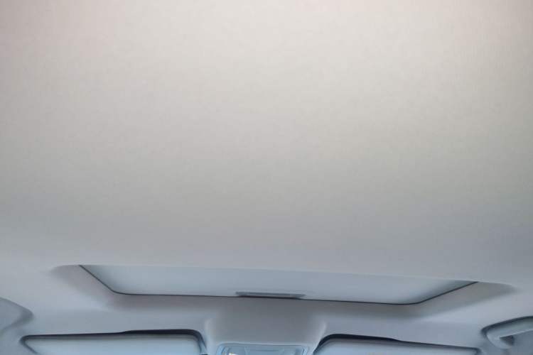 Used ORA Ballet Cat 2022 401 km Nutcracker Edition Headliner