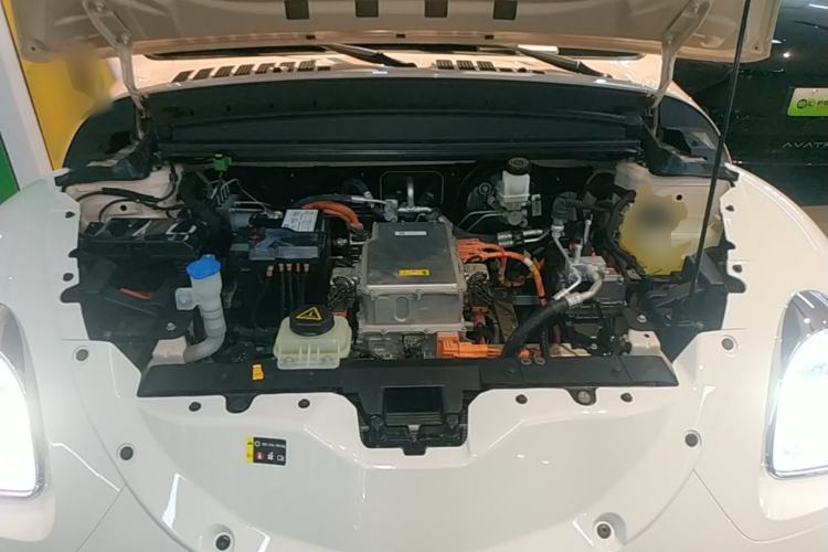 Used ORA Ballet Cat 2022 401 km Nutcracker Edition Engine Bay