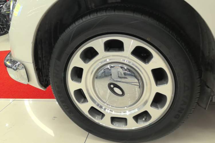 Used ORA Ballet Cat 2022 401 km Alice Edition Exterior 5
