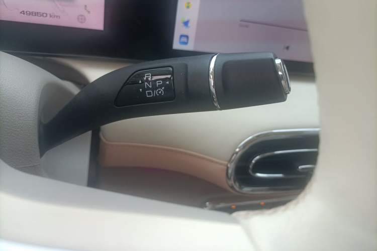 Used ORA Ballet Cat 2022 401 km Nutcracker Edition Gear Lever