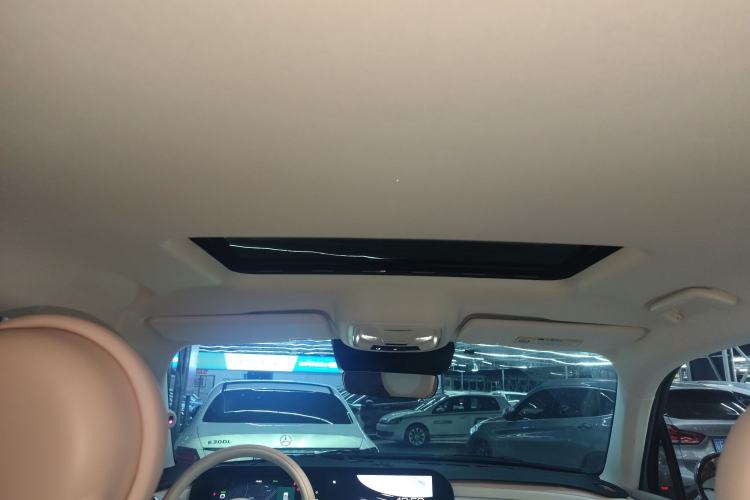 Used ORA Ballet Cat 2022 401 km Alice Edition Headliner