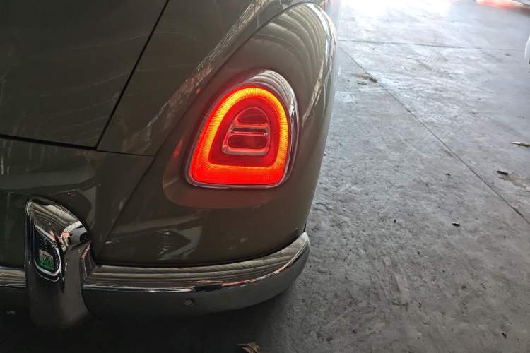 Used ORA Ballet Cat 2022 401 km Alice Edition Right Rear Taillight