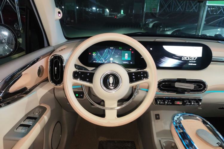 Used ORA Ballet Cat 2022 401 km Alice Edition Steering Wheel