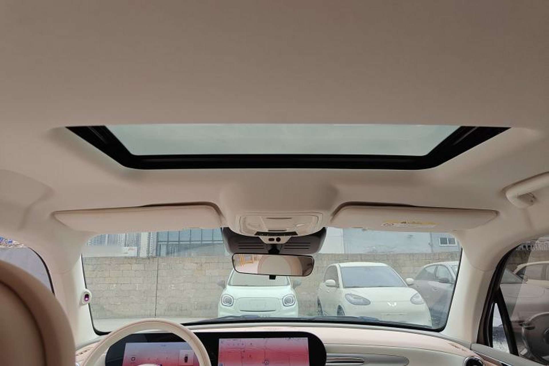 Used ORA Ballet Cat 2022 401 km Nutcracker Edition Headliner