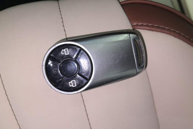 Used ORA Ballet Cat 2022 401 km Alice Edition Interior 1