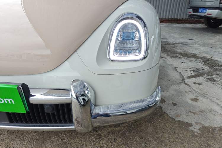 Used ORA Ballet Cat 2022 401 km Alice Edition Left Front Headlight