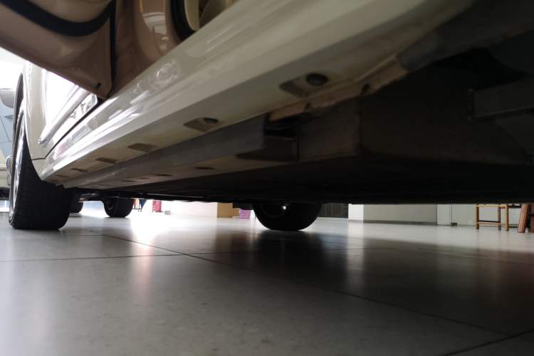 Used ORA Ballet Cat 2022 401 km Nutcracker Edition Left Side Sill