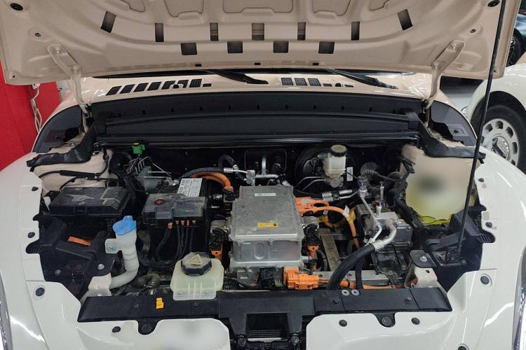 Used ORA Ballet Cat 2022 401 km Nutcracker Edition Engine Bay