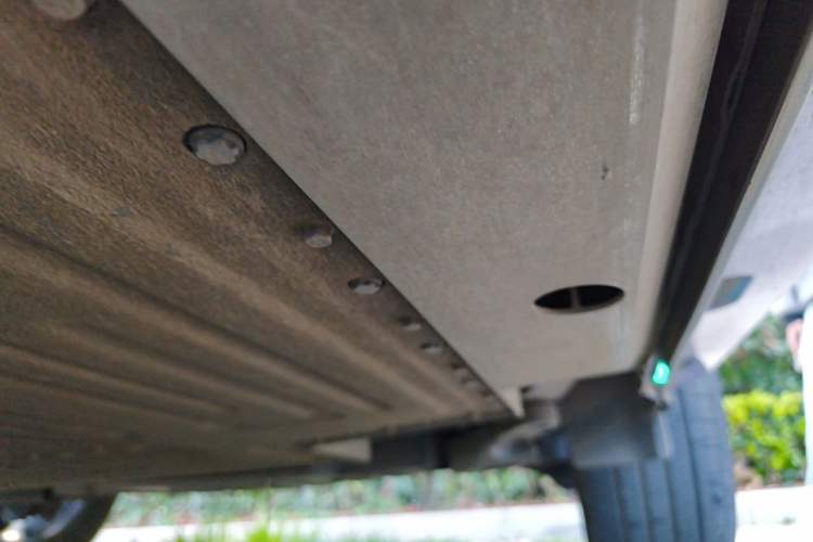 Used ORA Ballet Cat 2022 401 km Nutcracker Edition Chassis Rear Left