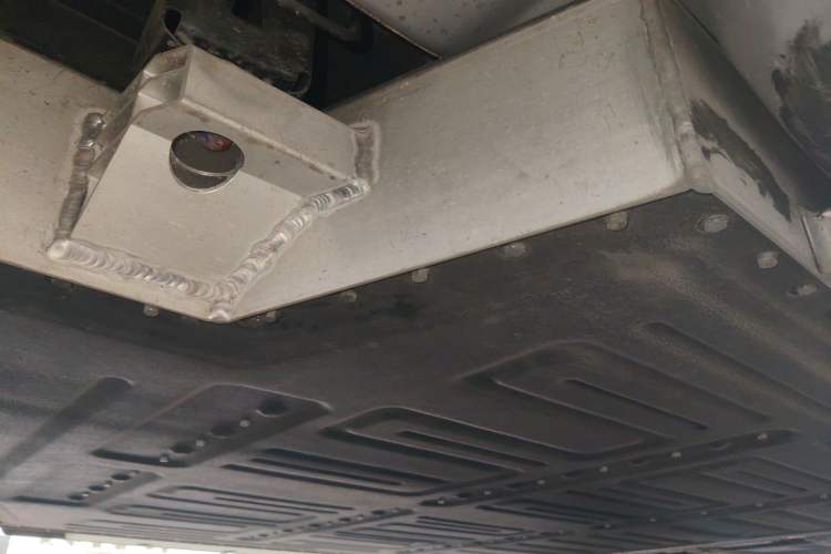 Used ORA Ballet Cat 2022 401 km Nutcracker Edition Chassis Rear Right