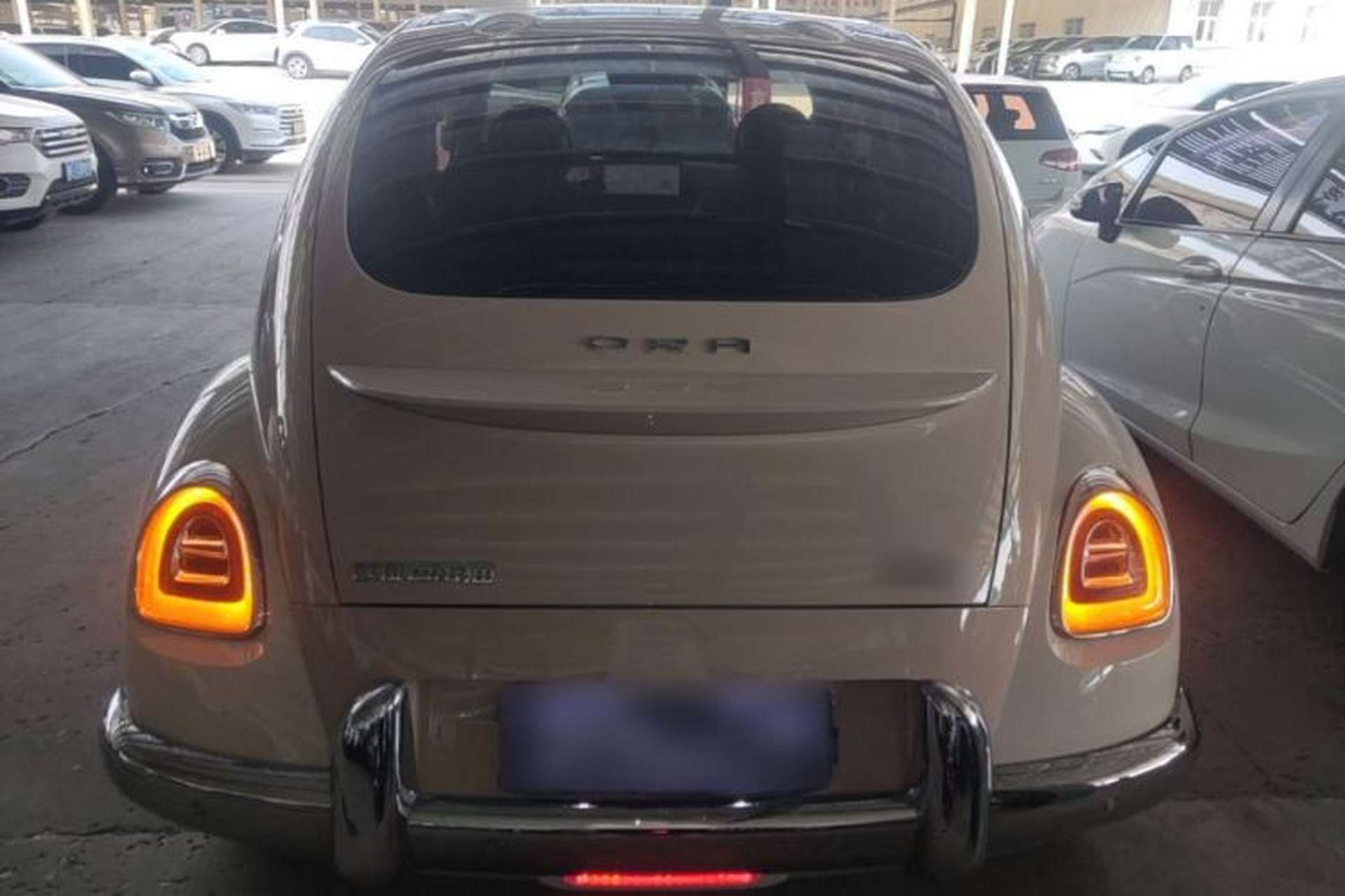 Used ORA Ballet Cat 2022 500 km Swan Lake Edition Rear