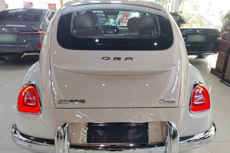 Used ORA Ballet Cat 2022 500 km Swan Lake Edition Rear