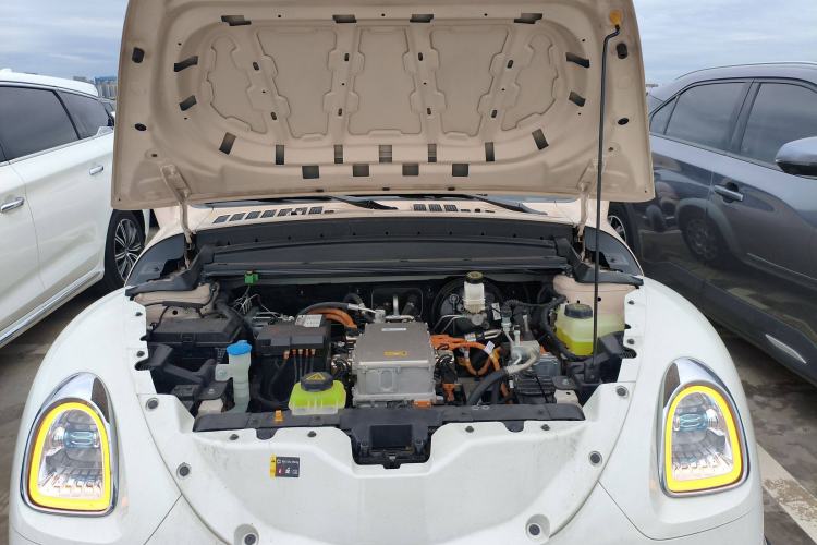 Used ORA Ballet Cat 2022 401 km Nutcracker Edition Engine Bay