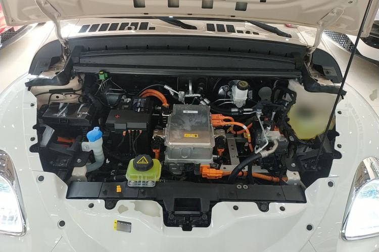 Used ORA Ballet Cat 2022 401 km Nutcracker Edition Engine Bay
