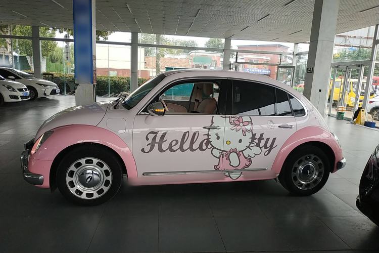 Used ORA Ballet Cat 2022 500 km Swan Lake Edition Exterior 3