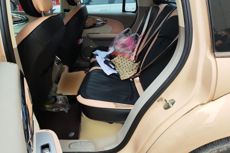 Used ORA Ballet Cat 2022 500km Sleeping Beauty Edition Interior 4