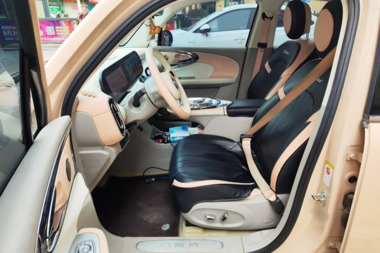 Used ORA Ballet Cat 2022 500km Sleeping Beauty Edition Left Front Seat