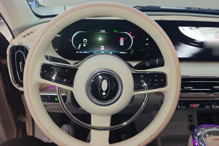 Used ORA Ballet Cat 2022 401 km Nutcracker Edition Steering Wheel