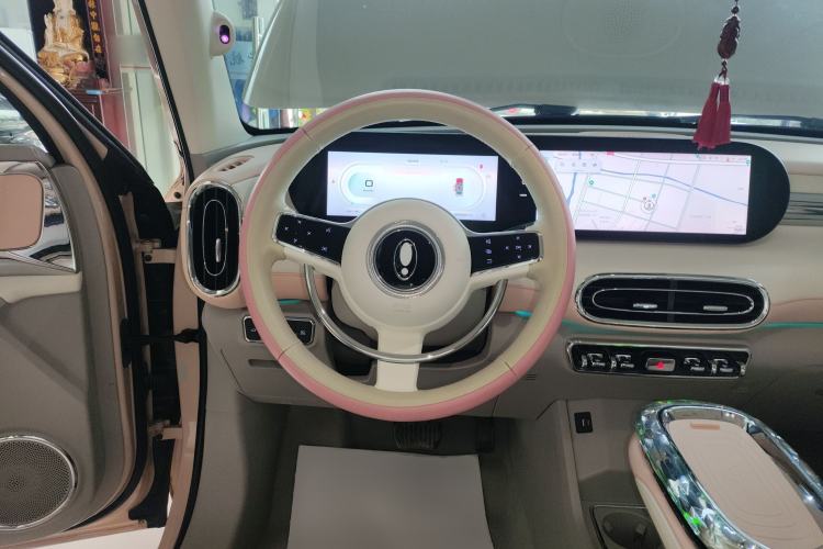Used ORA Ballet Cat 2022 401 km Nutcracker Edition Steering Wheel