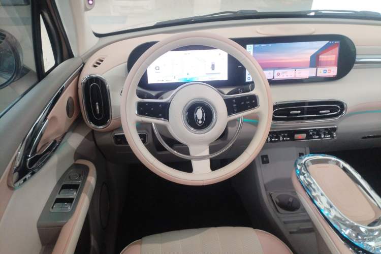 Used ORA Ballet Cat 2022 401 km Nutcracker Edition Steering Wheel