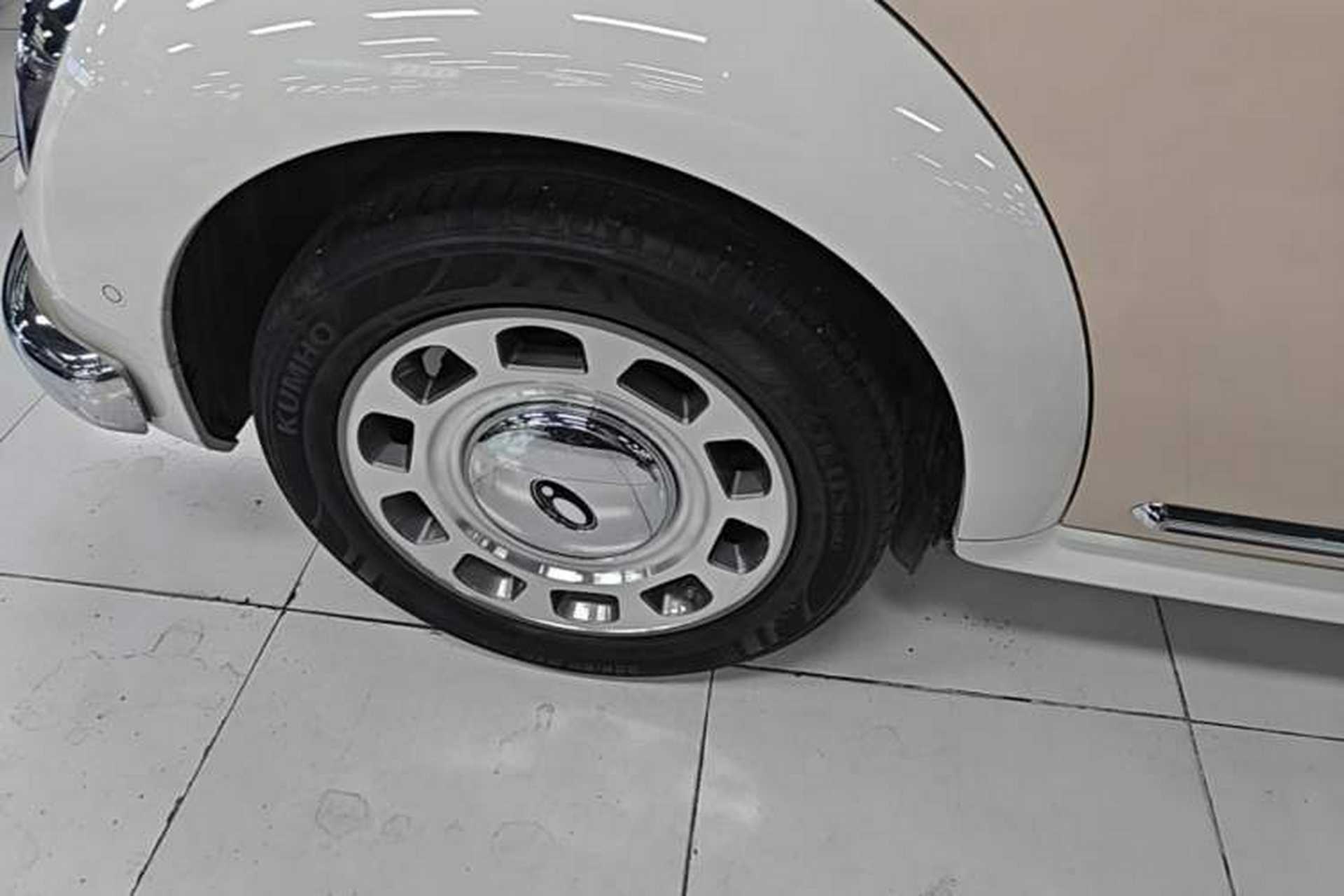 Used ORA Ballet Cat 2022 401 km Nutcracker Edition Right Rear Wheel Hub