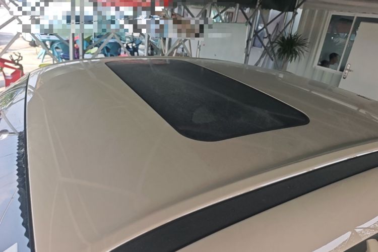 Used ORA Ballet Cat 2022 401 km Nutcracker Edition Roof