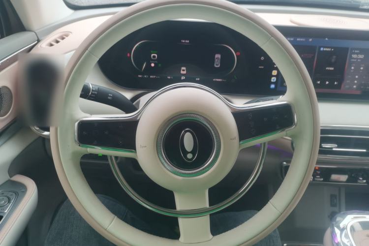 Used ORA Ballet Cat 2022 401 km Nutcracker Edition