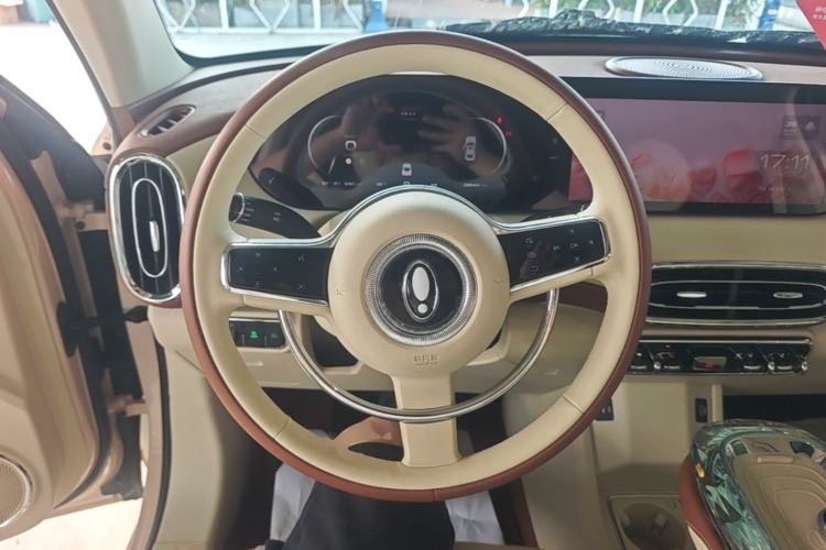 Used ORA Ballet Cat 2022 401 km Nutcracker Edition Steering Wheel