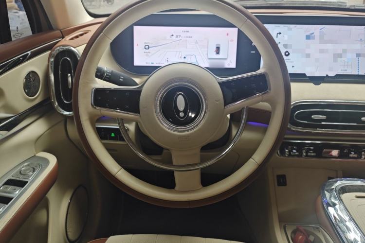 Used ORA Ballet Cat 2022 500 km Swan Lake Edition Steering Wheel