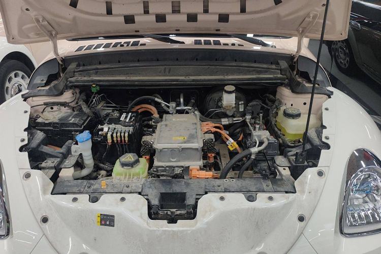 Used ORA Ballet Cat 2022 401 km Nutcracker Edition Engine Bay