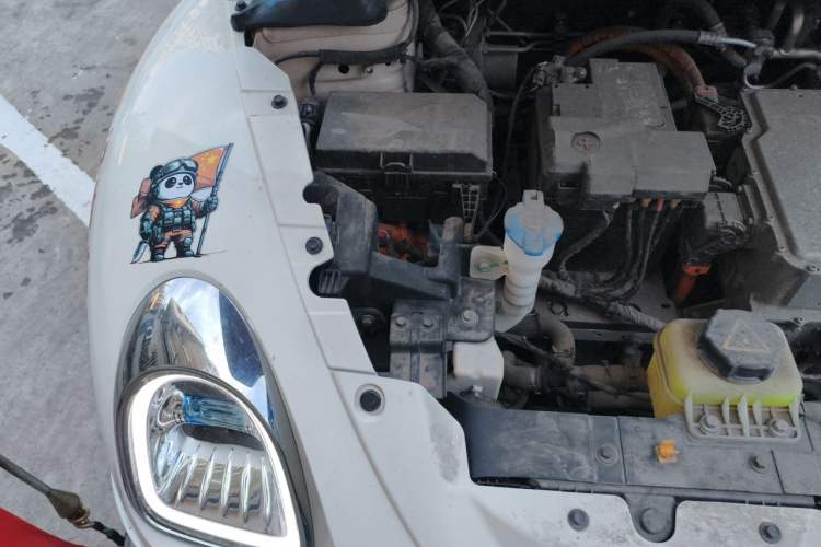 Used ORA Ballet Cat 2022 401 km Alice Edition Engine Bay Right