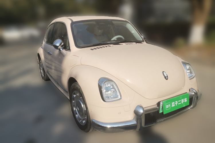 Used ORA Ballet Cat 2022 500 km Swan Lake Edition Front Right 45 Deg