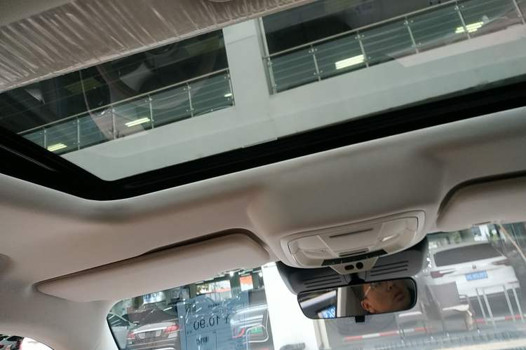 Used ORA Ballet Cat 2022 401 km Nutcracker Edition Headliner