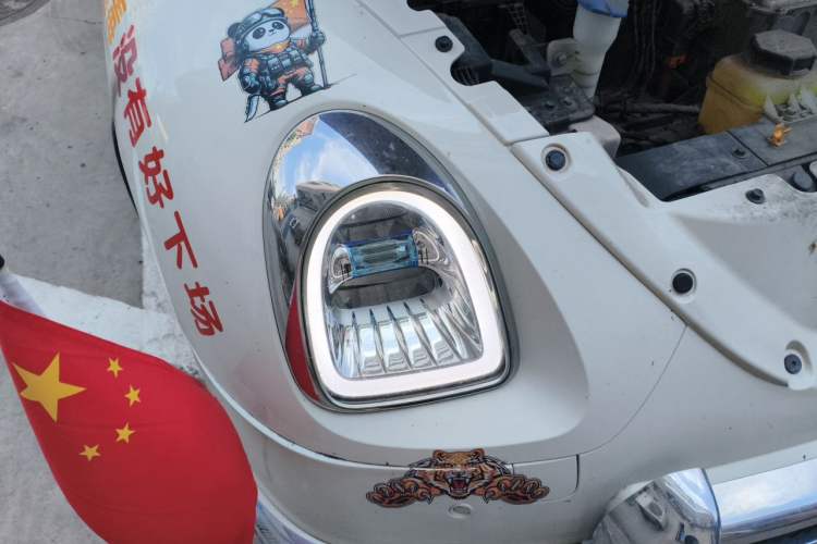 Used ORA Ballet Cat 2022 401 km Alice Edition Right Front Headlight
