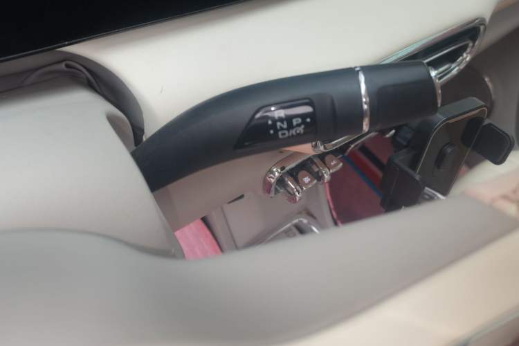 Used ORA Ballet Cat 2022 401 km Nutcracker Edition Gear Lever