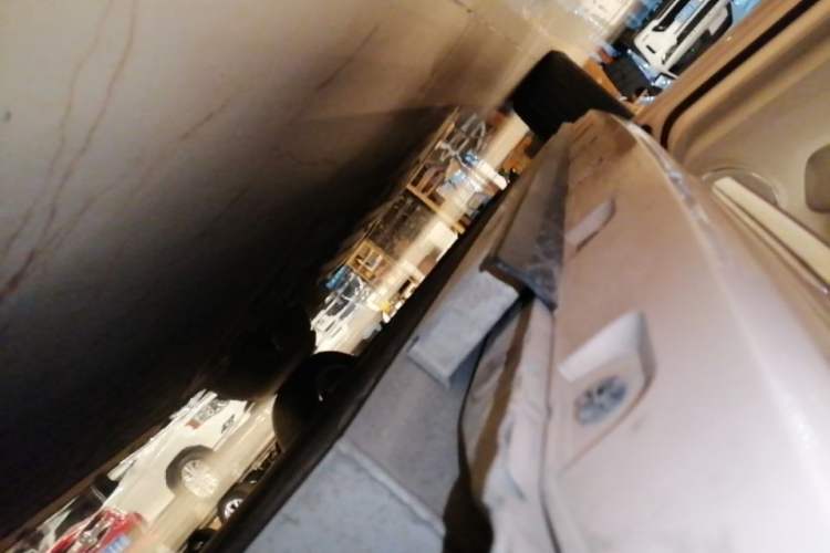 Used ORA Ballet Cat 2022 401 km Nutcracker Edition Left Side Sill