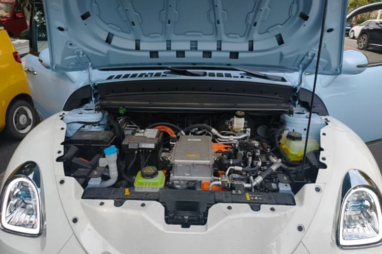 Used ORA Ballet Cat 2023 401 km Luxury Version Engine Bay