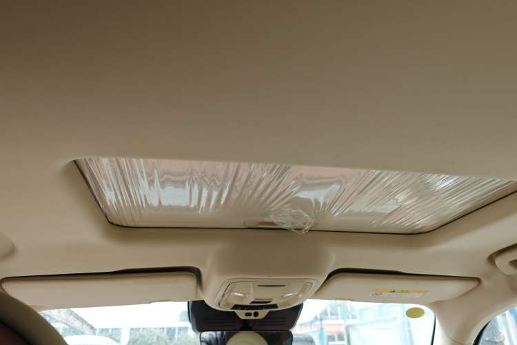 Used ORA Ballet Cat 2023 401 km Luxury Version Headliner