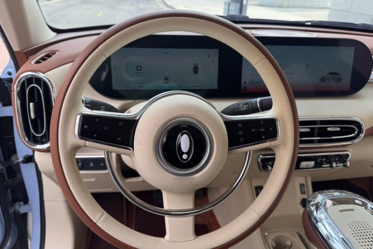 Used ORA Ballet Cat 2023 401 km Luxury Version Interior 2