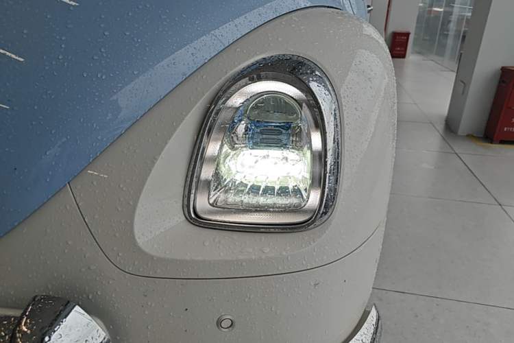 Used ORA Ballet Cat 2023 401 km Luxury Version Left Front Headlight