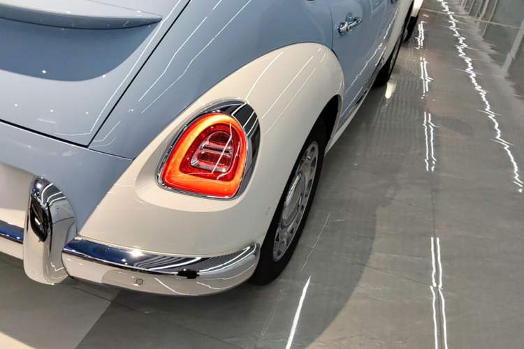 Used ORA Ballet Cat 2023 401 km Luxury Version Right Rear Taillight
