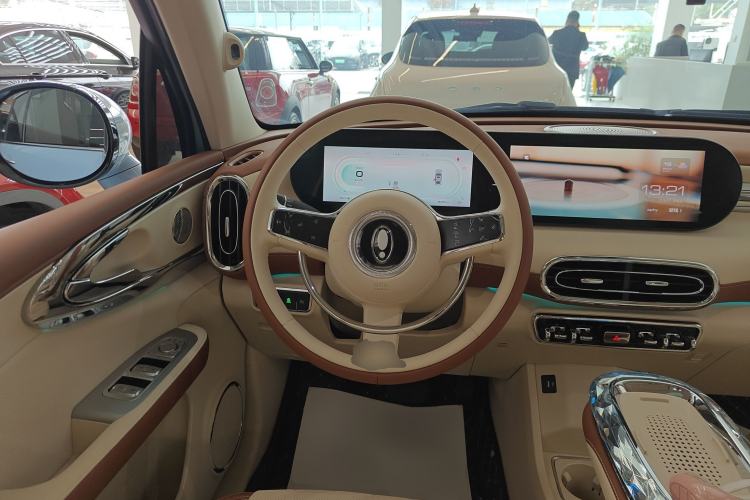 Used ORA Ballet Cat 2023 401 km Luxury Version Steering Wheel