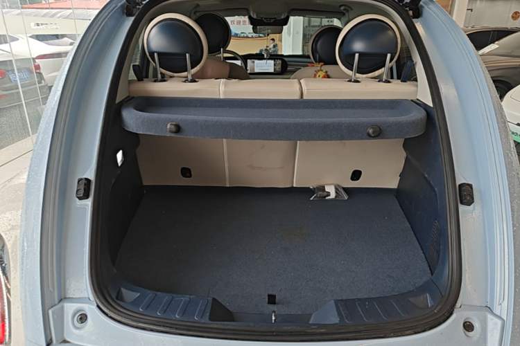Used ORA Ballet Cat 2023 401 km Luxury Version Trunk