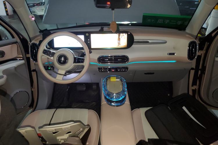 Used ORA Ballet Cat 2023 500 km Luxury Version Center Console