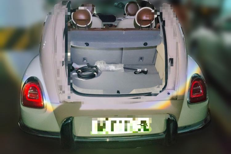 Used ORA Ballet Cat 2023 401 km Luxury Version Trunk