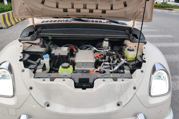 Used ORA Ballet Cat 2023 401 km Luxury Version Engine Bay
