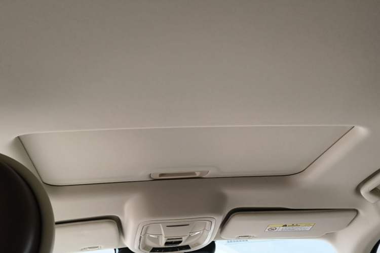 Used ORA Ballet Cat 2023 401 km Luxury Version Headliner