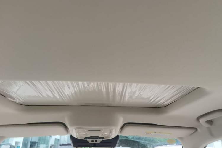 Used ORA Ballet Cat 2023 401 km Luxury Version Headliner