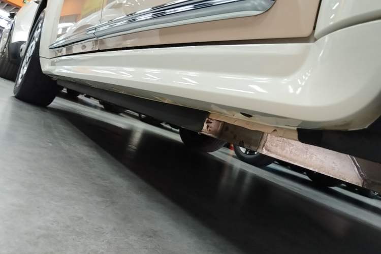Used ORA Ballet Cat 2023 401 km Luxury Version Left Side Sill